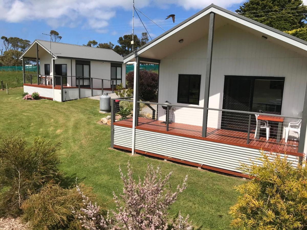 พรอม โคสท์ ฮอลิเดย์ ลอดจ์ Villa Waratah Bay ภายนอก รูปภาพ