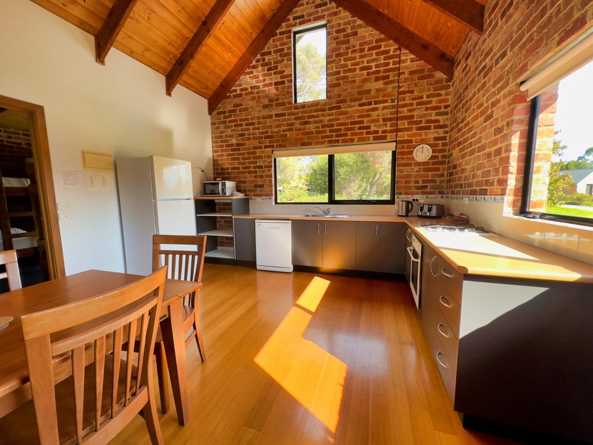 พรอม โคสท์ ฮอลิเดย์ ลอดจ์ Villa Waratah Bay ภายนอก รูปภาพ