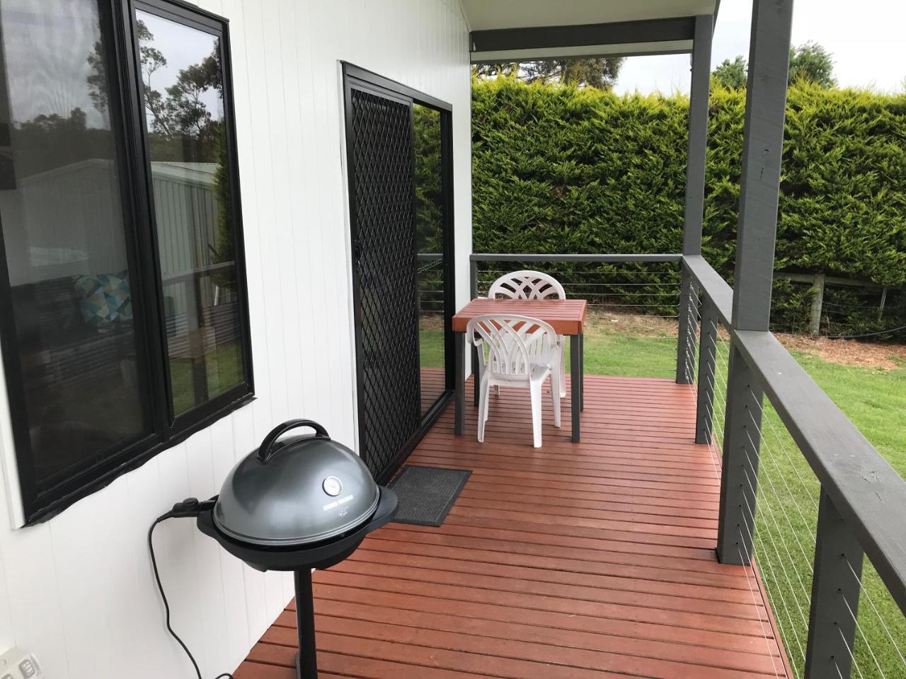 พรอม โคสท์ ฮอลิเดย์ ลอดจ์ Villa Waratah Bay ภายนอก รูปภาพ